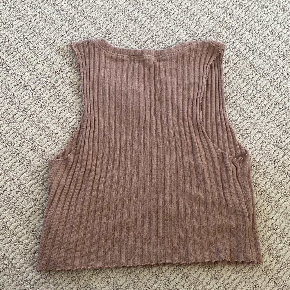 Beige Ribbed Crop Top - Picture 4 of 4